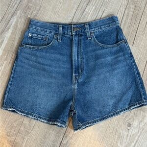 Levi high loose shorts